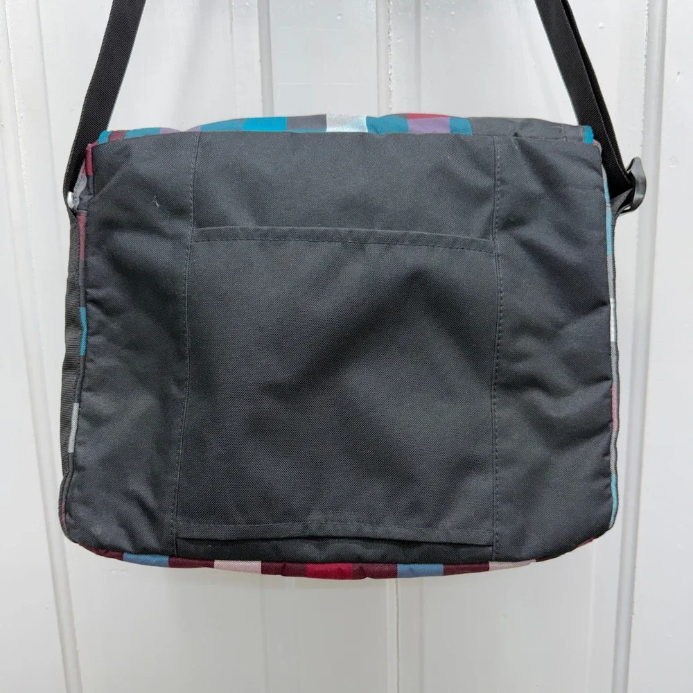 Dakine brooke messenger